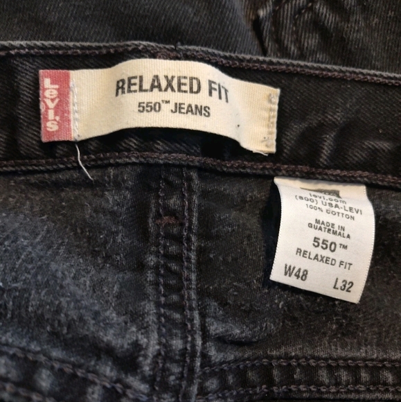 vintage black Levi's relaxed fit 550 men's denim jeans 48x32 - Picture 9 of 10